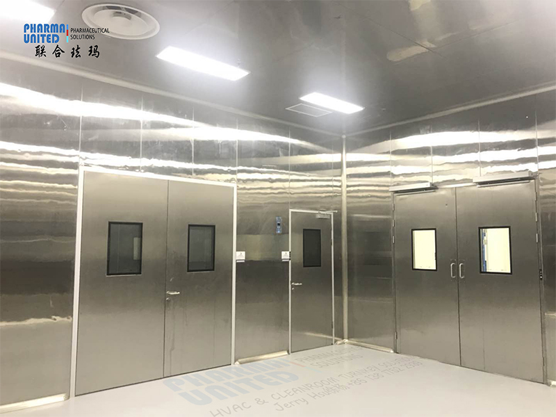 Porte en acier inoxydable